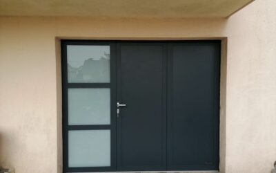 Porte de garage 3 vantaux vitrée